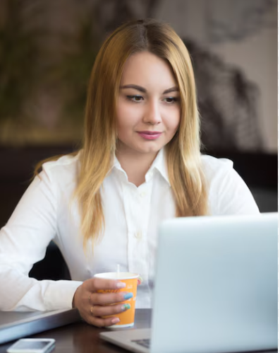 Business and creator economy content performs Pvasellshop